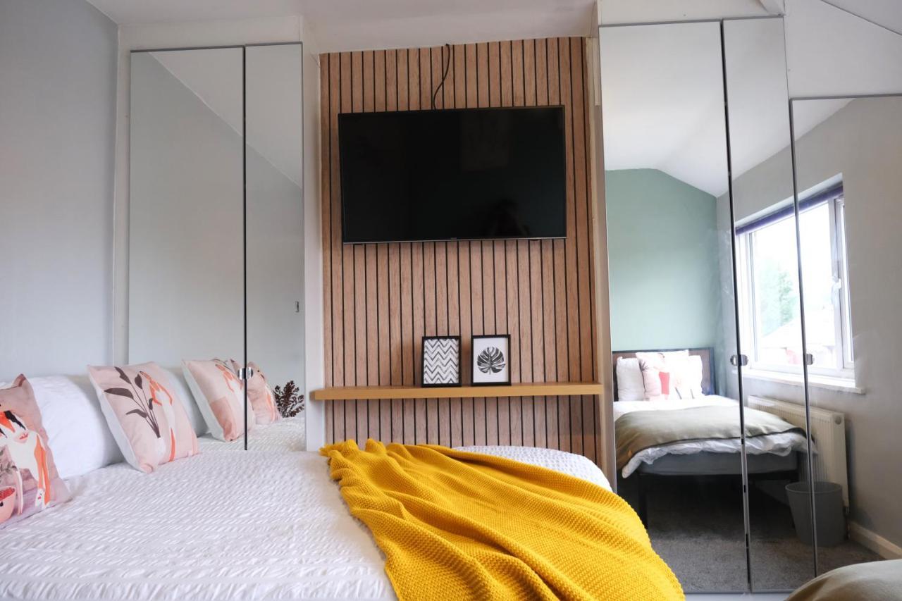 Bee Stays - Northway House วอร์ริงตัน ภายนอก รูปภาพ